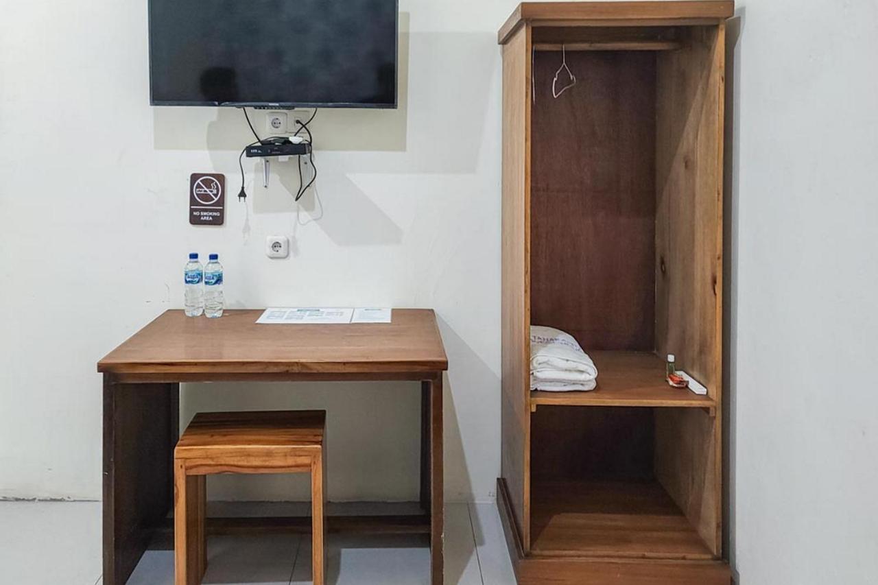 Reddoorz At Tanakatto Homestay Уайкабубак Екстериор снимка