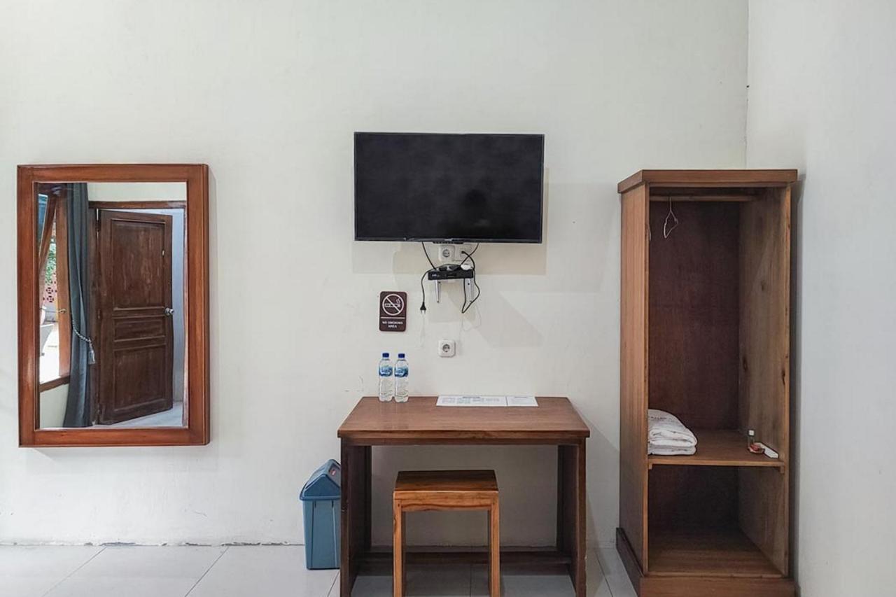 Reddoorz At Tanakatto Homestay Уайкабубак Екстериор снимка