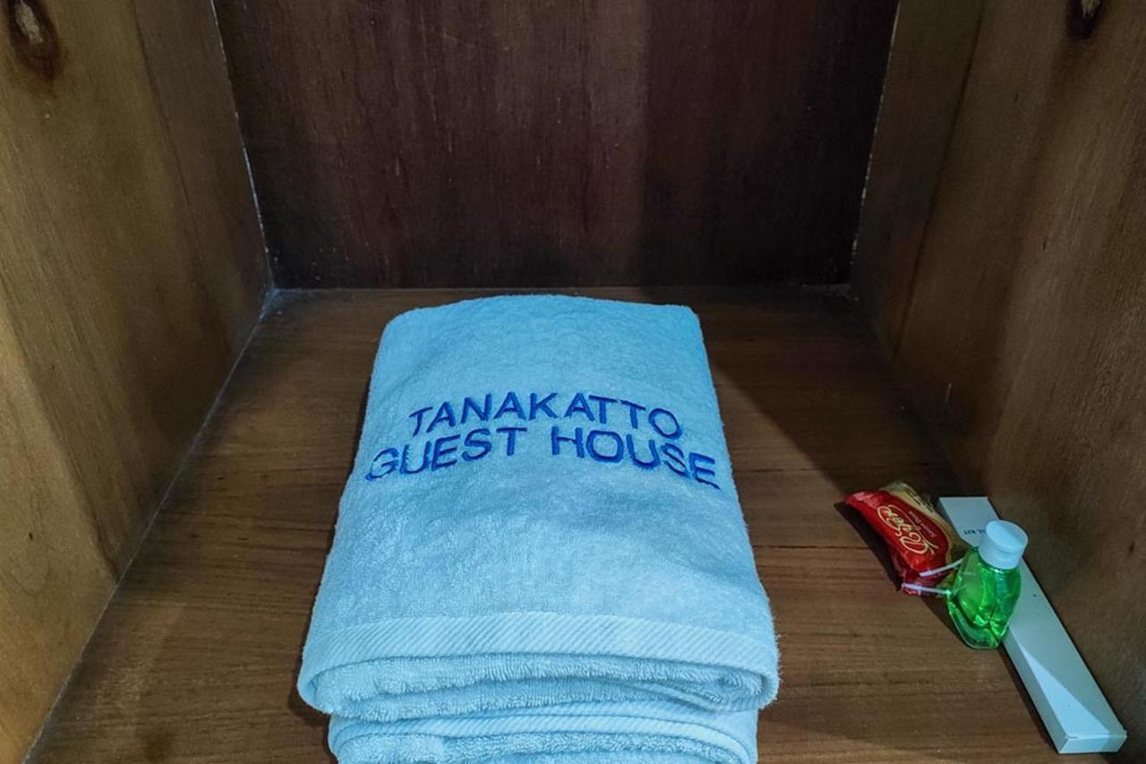 Reddoorz At Tanakatto Homestay Уайкабубак Екстериор снимка