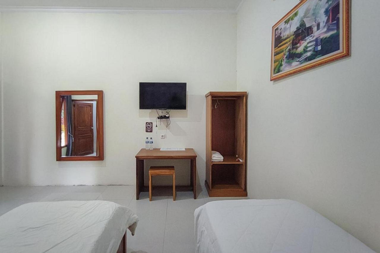 Reddoorz At Tanakatto Homestay Уайкабубак Екстериор снимка
