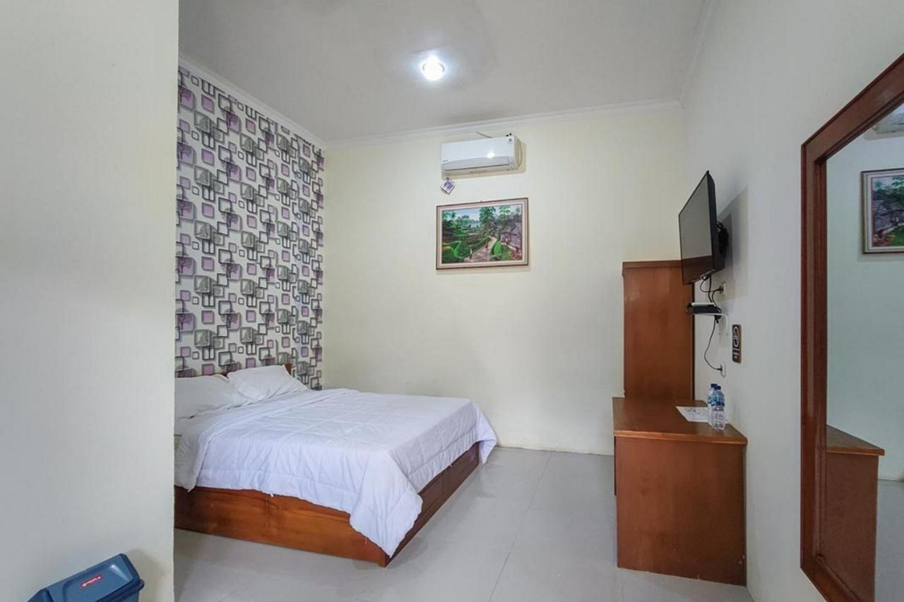 Reddoorz At Tanakatto Homestay Уайкабубак Екстериор снимка